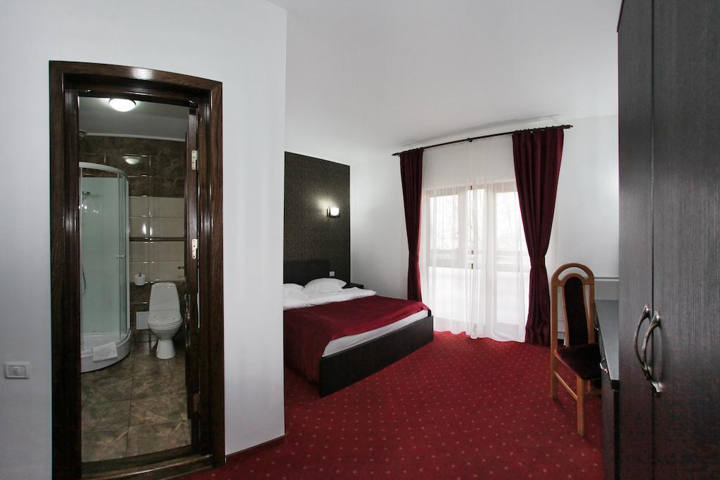 Hotel Rebis Брэила Экстерьер фото